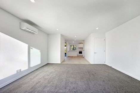 Photo of property in 4/323 Riverside Drive, Waterloo, Lower Hutt, 5011