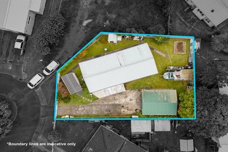 Photo of property in 8 Citril Place, Red Hill, Papakura, 2110