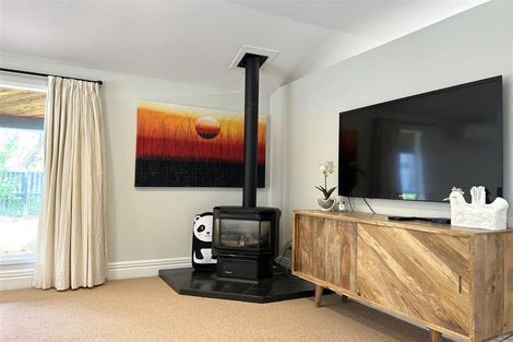 Photo of property in 51 Trafford Street, Harewood, Christchurch, 8051