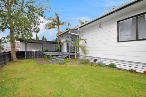 Photo of property in 2/31 Halsey Road, Manurewa, Auckland, 2102