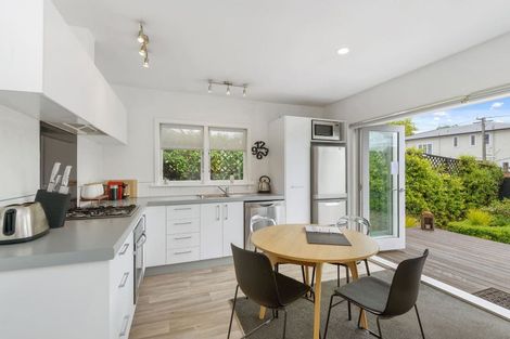 Photo of property in 1/110 Leinster Road, Merivale, Christchurch, 8014