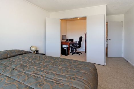 Photo of property in 3/2a Bowers Road, Glen Eden, Auckland, 0602