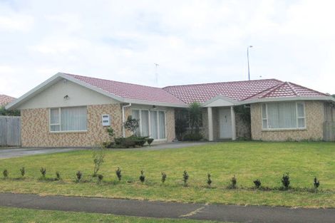 Photo of property in 26 Caltra Place, East Tamaki, Auckland, 2016