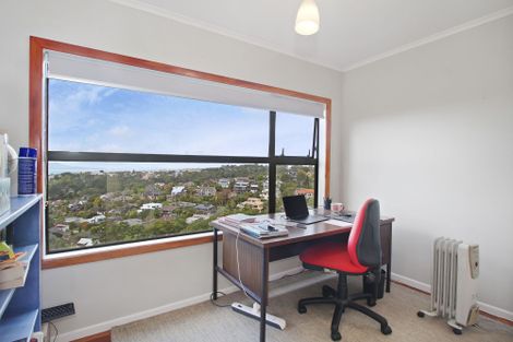 Photo of property in 164 Browns Bay Road, Murrays Bay, Auckland, 0630