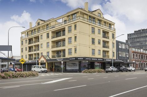 Photo of property in Maddison Apartments, 3/6a Queen Street, Palmerston North, 4410