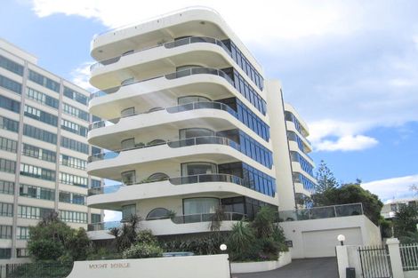 Photo of property in 21l Maunganui Road, Mount Maunganui, 3116