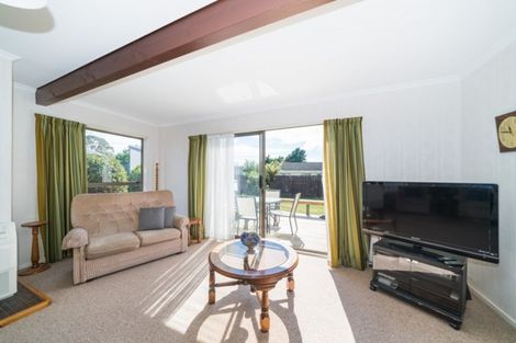 Photo of property in 26 Humphries Place, Awapuni, Palmerston North, 4412