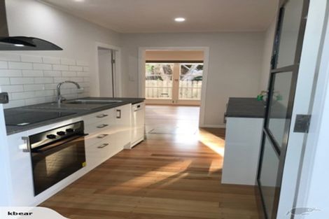 Photo of property in 2/4 Sydney Street, Hauraki, Auckland, 0622