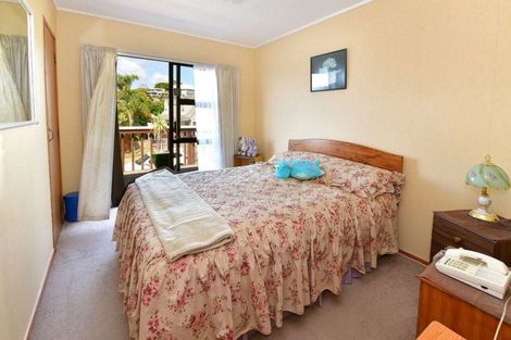 Photo of property in 55 Polkinghorne Drive, Manly, Whangaparaoa, 0930