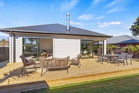 Photo of property in 37 Sullivan Avenue, Woolston, Christchurch, 8023