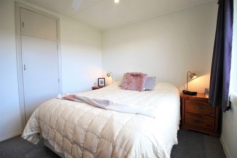 Photo of property in 90 Ashworth Street, Alexandra, 9320
