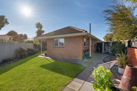 Photo of property in 12 Redbridge Lane, Sydenham, Christchurch, 8023