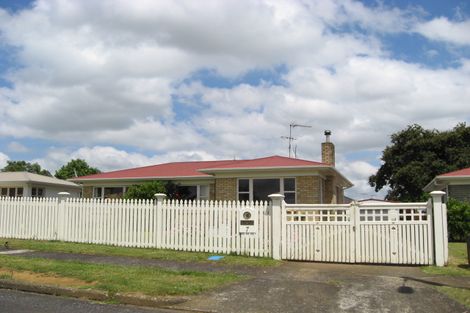 Photo of property in 7 Garden Terrace, Pukekohe, 2120