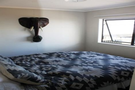 Photo of property in 2 Koe Street, Moana, 7872