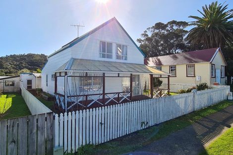 Photo of property in 525 Kapanga Road, Coromandel, 3506