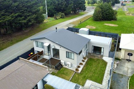 Photo of property in 77 Nichol Street, Heidelberg, Invercargill, 9812