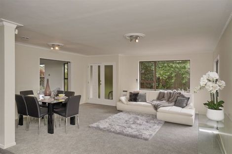 Photo of property in 8 Ridder Place, Halswell, Christchurch, 8025