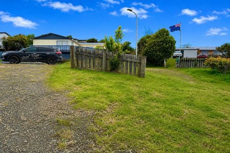 Photo of property in 12 Hill Street, Kaka Point, 9271