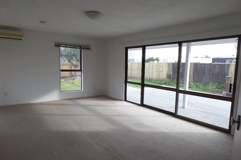 Photo of property in 1/479 Wairakei Road, Burnside, Christchurch, 8053