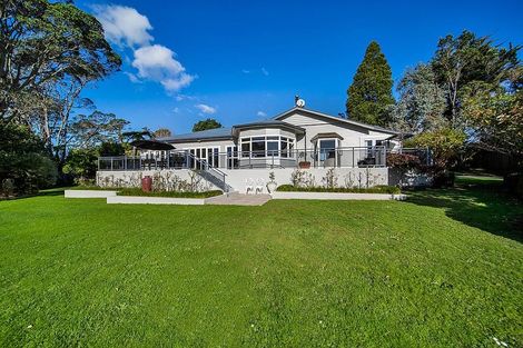 Photo of property in 331 Barrett Road, Omata, New Plymouth, 4374