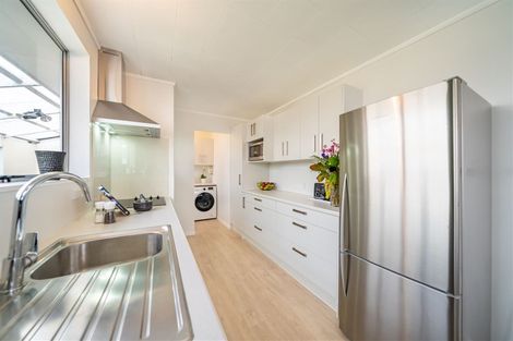 Photo of property in 12 Kentucky Street, Totara Park, Upper Hutt, 5018