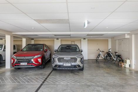 Photo of property in Bridgewater Apartments, 201/7 Te Rangi Cross Road, Paihia, 0200