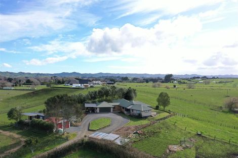 Photo of property in 2180 Kakaramea Road, Ngahinapouri, Ohaupo, 3290