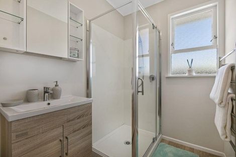 Photo of property in 10 Winsford Street, Manurewa, Auckland, 2102