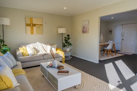 Photo of property in 106 Roberts Line, Kelvin Grove, Palmerston North, 4414