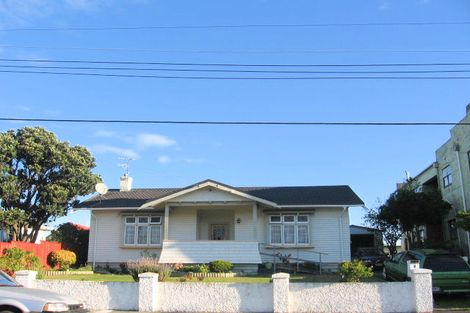 Photo of property in 4 Emerson Street, Petone, Lower Hutt, 5012