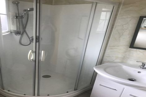 Photo of property in 39 Bentley Street, Russley, Christchurch, 8042