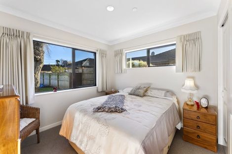 Photo of property in 30 Ian Peter Way, Otaki, 5512