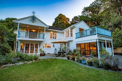 Photo of property in 429 Te Moana Road, Waikanae, 5036