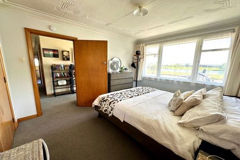 Photo of property in 16 Barnego Road, Balclutha, 9230