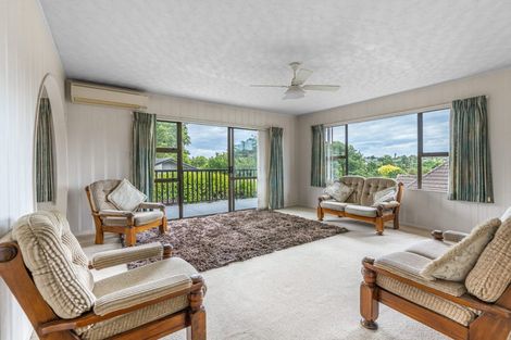 Photo of property in 1/34 Majesty Place, Half Moon Bay, Auckland, 2012