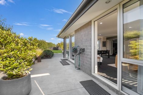 Photo of property in 10 Quartz Drive, Rolleston, 7614