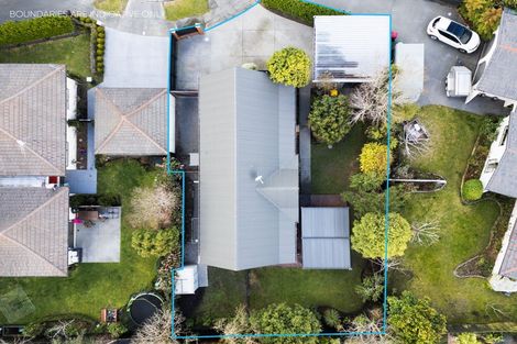 Photo of property in 7 Calbreath Place, Russley, Christchurch, 8042