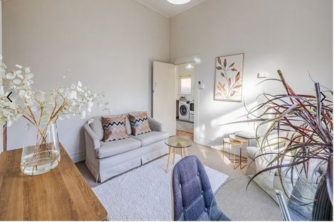 Photo of property in 86 Melville Street, Dunedin Central, Dunedin, 9016