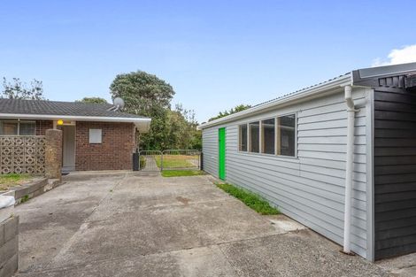 Photo of property in 62 Queens Road, Waikanae Beach, Waikanae, 5036