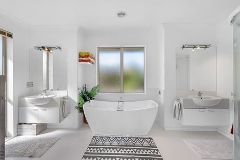 Photo of property in 2 Shearwater Drive, Woolston, Christchurch, 8023