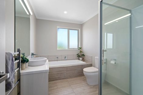 Photo of property in 1 Boyce Crescent, Cambridge, 3434