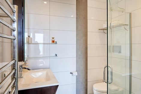 Photo of property in 46 Ferry Road, Days Bay, Lower Hutt, 5013