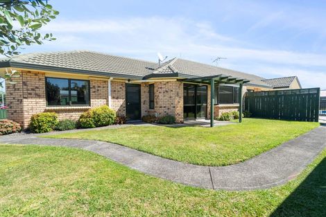 Photo of property in 116 Evans Road, Papamoa Beach, Papamoa, 3118