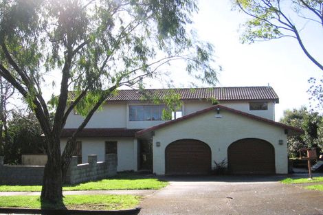 Photo of property in 3 Estelle Place, Farm Cove, Auckland, 2012