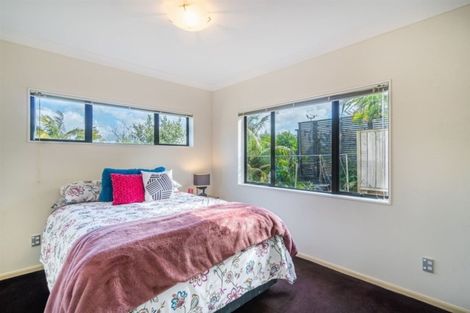 Photo of property in 34a Seaview Road, Castor Bay, Auckland, 0620