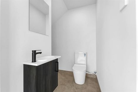 Photo of property in 16 Waimarie Drive, Karaka, 2578