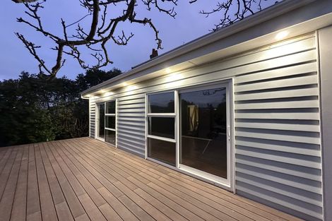 Photo of property in 90 Maupuia Road, Maupuia, Wellington, 6022