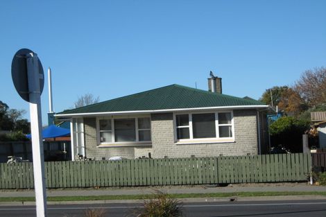 Photo of property in 692 Main North Road, Belfast, Christchurch, 8051