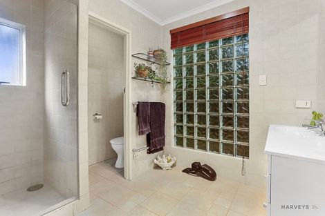 Photo of property in 94 Takahe Road, Titirangi, Auckland, 0604