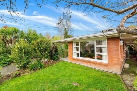 Photo of property in 213 Fifield Terrace, Opawa, Christchurch, 8023